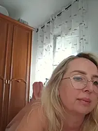 Stripchat Adult Webcams of MariaRichi_