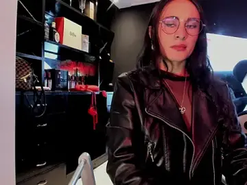 Stripchat Best live sex cam show of Coral_Gibson