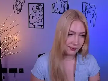 Stripchat Free Live Porn of playful_sophie