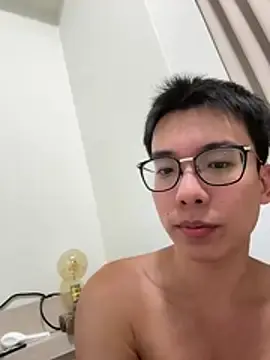 Stripchat Free Live Porn of EricGAYSEX
