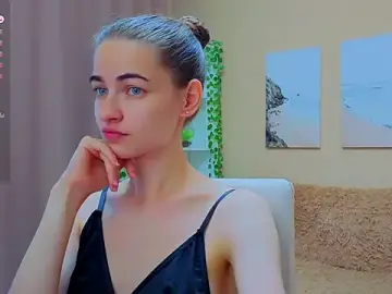 Stripchat Watch Live Sex Cams of AstoriaNight