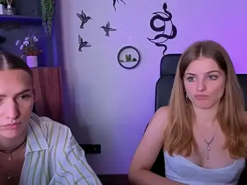 Stripchat Nude Webcam of lisa_dark_