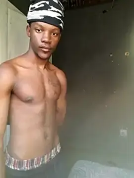 Stripchat Free Live Porn of king_kgosiey55