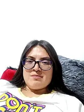 Stripchat Watch Live Sex Cams of CarolineHot_04