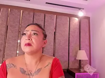 Stripchat Adult Webcam of OrianaParra_