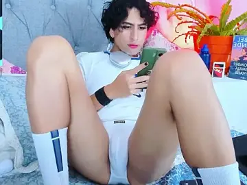 Stripchat Watch Live Sex Cams of alem_00