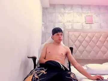 Stripchat Live Sex Cam of Hydan_