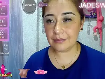 Stripchat Free Porn Cam of JADE_SWEET2