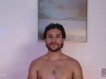 Stripchat Live Sex Cam of Valentinoford