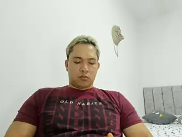 Stripchat Free Porn Cam of Valerioe