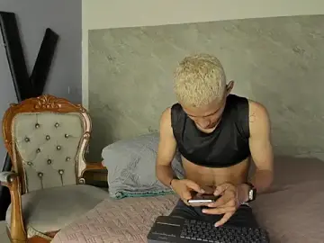 Stripchat Free Live Porn of Camilo_Contreras
