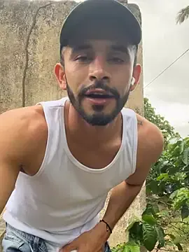 Stripchat Free Porn Cam of Jacksonfranco