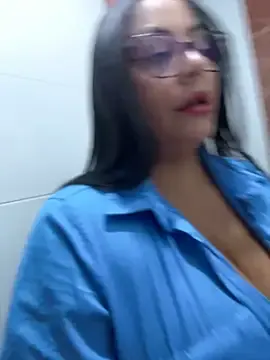 Stripchat Live Sex Cam of Angie_e