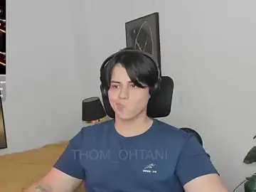 Stripchat Adult Webcam of Thom_Ohtani
