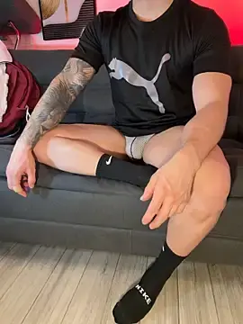 Stripchat Sex Cam of Alan_Kingsley