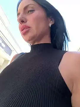 Stripchat Free Porn Cam of KimKelly13