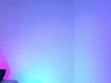 Stripchat Free Porn Cam of lucie_petite