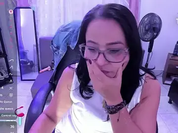 Stripchat Free Porn Cam of ChanelNylon