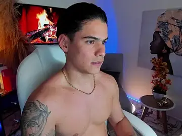 Stripchat Sex Cam of Matias_Murrier