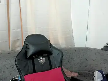 Stripchat Best live sex cam show of sweetlatinoboy