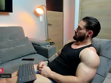 Stripchat Adult Webcam of giorgio_leone_1