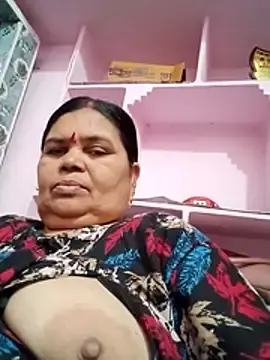 Stripchat Free Live Porn of dheepika11