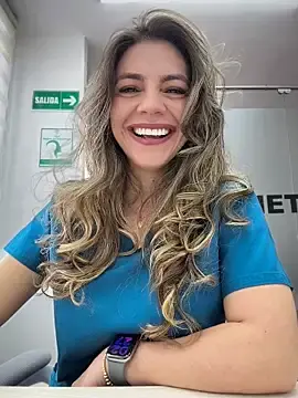 Stripchat Sex Cam of alicee16