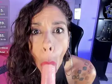 Stripchat Live Porn of Maya_Storm_