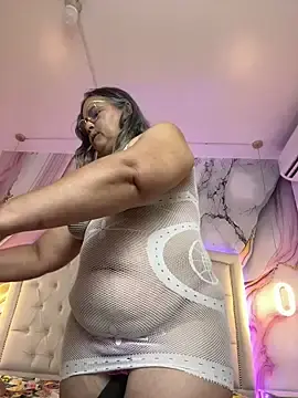 Stripchat Live Sex of Lucy_Milf_474