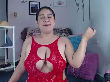 Stripchat Free Porn Cam of emiligrey_