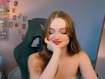 Stripchat Live Porn of yourflowerqueen