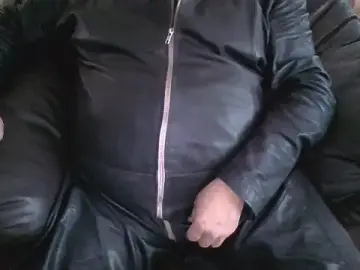 Stripchat Free Live Porn of Leatherman63