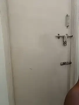 Stripchat Free Porn Cam of tamil_manjalmaami