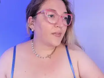 Stripchat Watch Live Sex Cams of Naty_Mature_