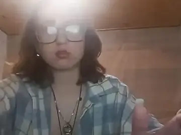 Stripchat Free Live Porn of OliviaMoment