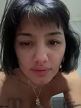 Stripchat Live Porn of Abrildqquino