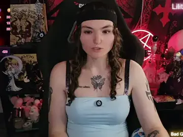 Stripchat Sex Cam of Lilithara666
