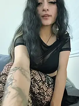 Stripchat Watch Live Sex Cams of Lila_Desiree