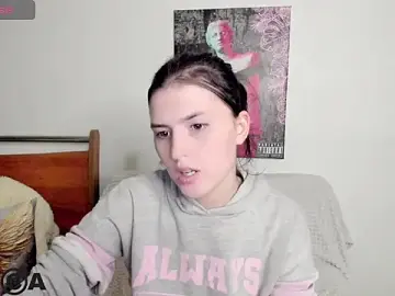 Stripchat Live Porn of Kira_Devi