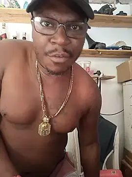 Stripchat Free Live Porn of amantecarioca23cm