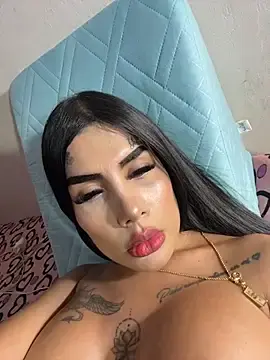 Stripchat Watch Live Sex Cams of saragill323