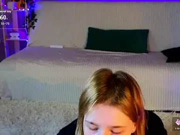 Stripchat Sex Cam of two_gerls_here