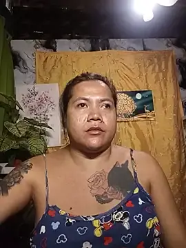Stripchat Live Porn of TabooSHOWgirl18