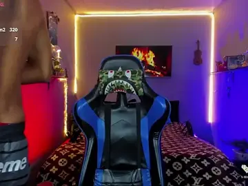 Stripchat Free Porn Cam of Damian_latinxxx