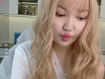 Stripchat Free Porn Cam of sakuraclover