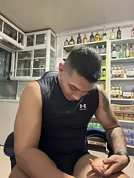 Stripchat Live Sex of OliverWest04