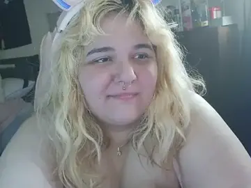Stripchat Free Porn Cam of Zelthebrat47