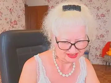 Stripchat Best Webcam of Maya_Mayflower
