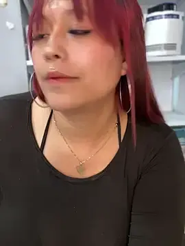 Stripchat Free Porn Cam of Mely_ec