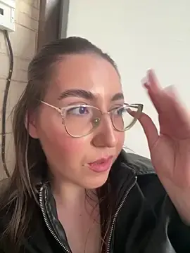 Stripchat Live Sex Cam of Kylie_Kathy